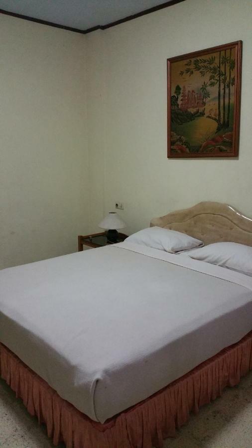 Hotel Menara Malang Eksteriør billede